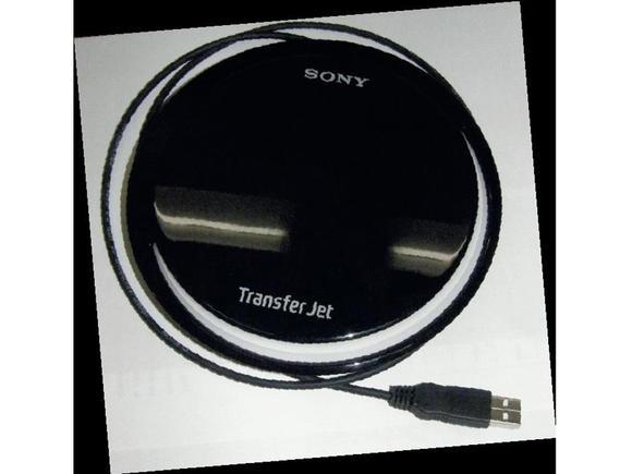 Can Sony's 'TransferJet' tech banish cables?